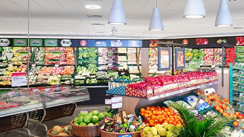Closer look to Philips LED luminaires for fruits and vegetables 