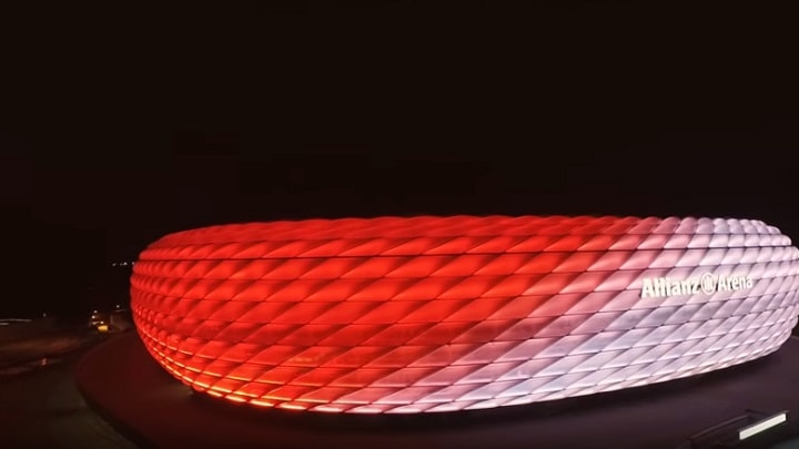 Façade and architectural lighting can be connected with pitch lighting - Allianz Arena | Munich