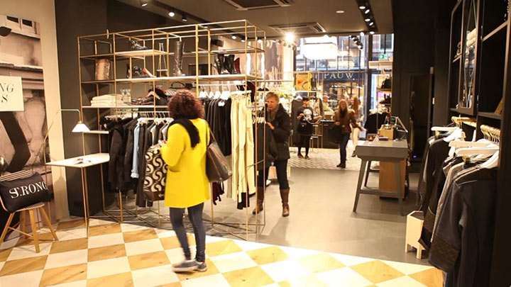 Philips Led lighting in SuperTrash Flagship Store