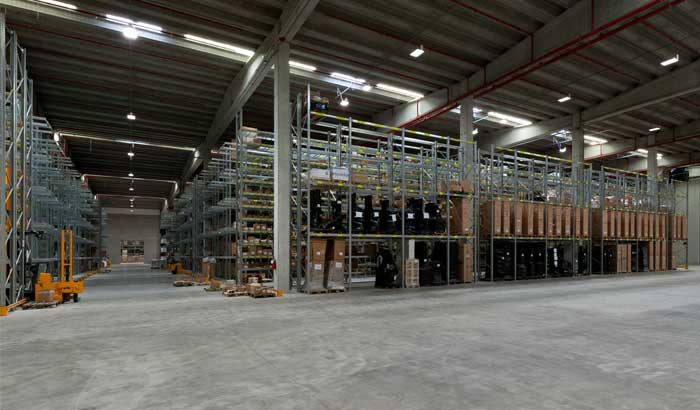 Magazzino Staci Italia