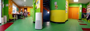 Menambahkan lapisan perlindungan dengan disinfeksi udara Philips UV-C